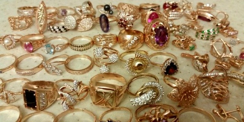 Uzbek jewelry art